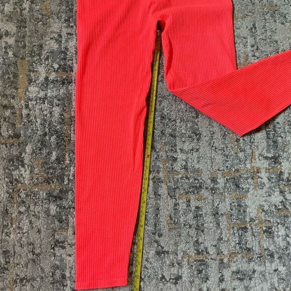 GOOD AMERICAN RIBBED LEGGINGS! EUC! SIZE 3/4 - Picture 5 of 7